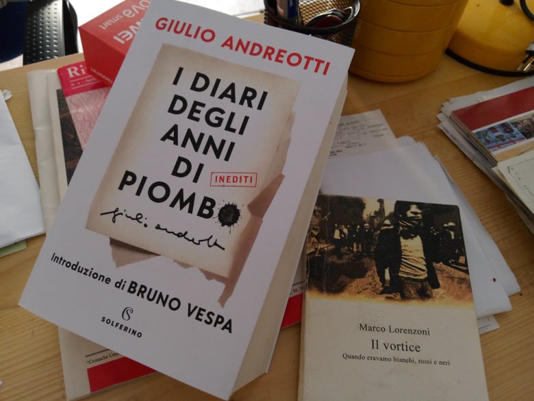 OGGI A CITTA’ DELLA PIEVE, DOMANI A CETONA SI PARLA DI “ANNI DI PIOMBO”. ATTRAVERSO I DIARI INEDITI DI ANDREOTTI. UN VIAGGIO IN PRESA DIRETTA NEL DECENNIO CRUCIALE 1969-79