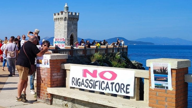 RIGASSIFICATORE A PIOMBINO: CENTRO DESTRA DIVISO. I MODERATI DI BRUGNARO DICONO SI’, IL SINDACO (FRATELLI D’ITALIA) DICE NO. COME I COMUNISTI