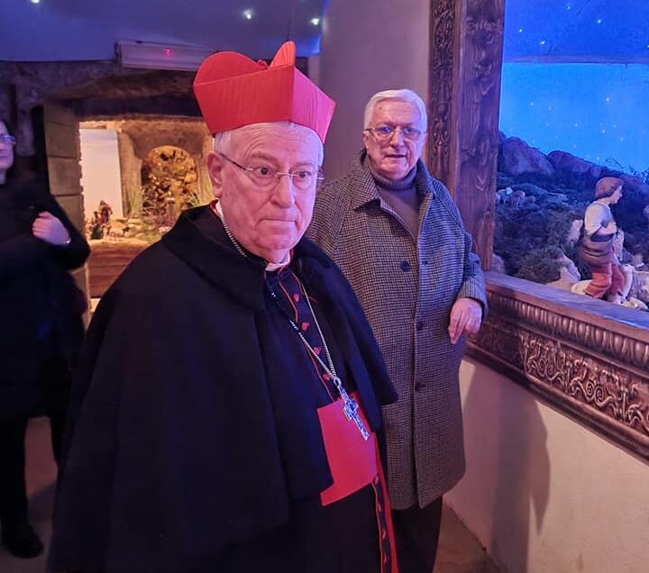 “NON E’ UN PRESEPE PER VECCHI”, IL CARDINAL BASSETTI IN VISITA AL PRESEPE DEL TERZIERE CASTELLO A CITTA’ DELLA PIEVE