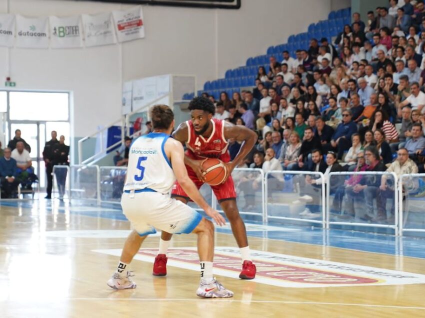 BASKET, LA SAN GIOBBE CHIUSI PERDE AD AGRIGENTO. PER AGGUANTARE I PLAY OFF SERVONO DUE IMPRESE