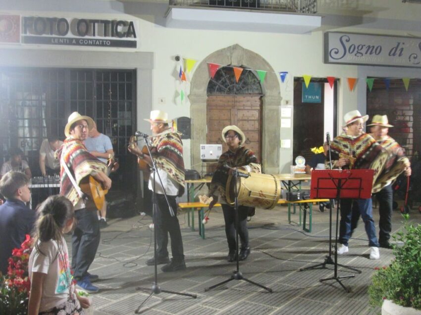 TAVERNELLE, FESTA MULTIETNICA IN PIAZZA