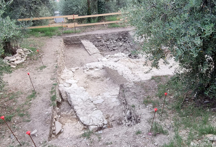 CASTIGLIONE DEL LAGO, UNA CAMPAGNA DI SCAVI RIPORTA ALLA LUCE UN COMPLESSO ROMANO