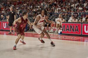 BASKET, AMICHEVOLI, MA NON TROPPO: LA SAN GIOBBE BATTE A DOMICILIO LA CASA MADRE REYER VENEZIA. E SABATO INCONTRA PIOMBINO, AD AREZZO.