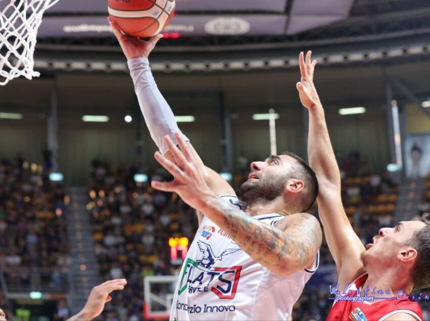 BASKET, LA SAN GIOBBE CADE A BOLOGNA. MA E’ SOLO LA PRIMA