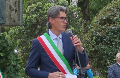 MONTEPULCIANO: ELEZIONI 2024, IL PD DECIDE DI ANDARE ALLE PRIMARIE. PER ANGIOLINI IL RISCHIO DEL GIOCO AL MASSACRO