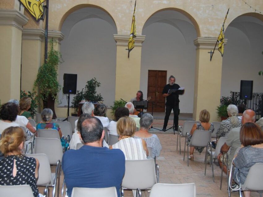“LO STRANIERO” EMOZIONA ANCHE CITTA’ DELLA PIEVE…