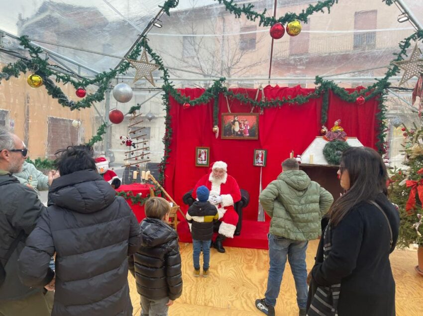 CHIUSI, LA “LUNGA MARCIA” VERSO IL NATALE. DECINE DI APPUNTAMENTI GRANDI E PICCOLI ALLO SCALO E NEL CENTRO STORICO