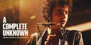 HO VISTO UN FILM: QUEL GENIO ANTIPATICO DI BOB DYLAN. CHALAMET? SENZA INFAMIA E SENZA LODE