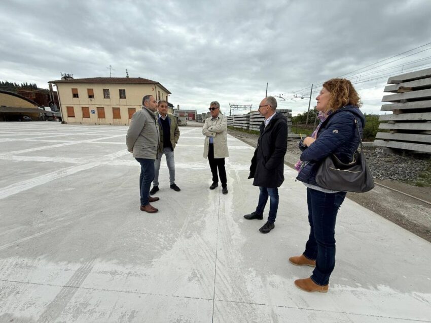 L’ASSESSORE REGIONALE BACCELLI E RFI CON SONNINI ALLA LODOVICHI: “PROBLEMA TIR NEL CENTRO ABITATO, RIPRISTINARE  IL TRASPORTO SU FERRO”